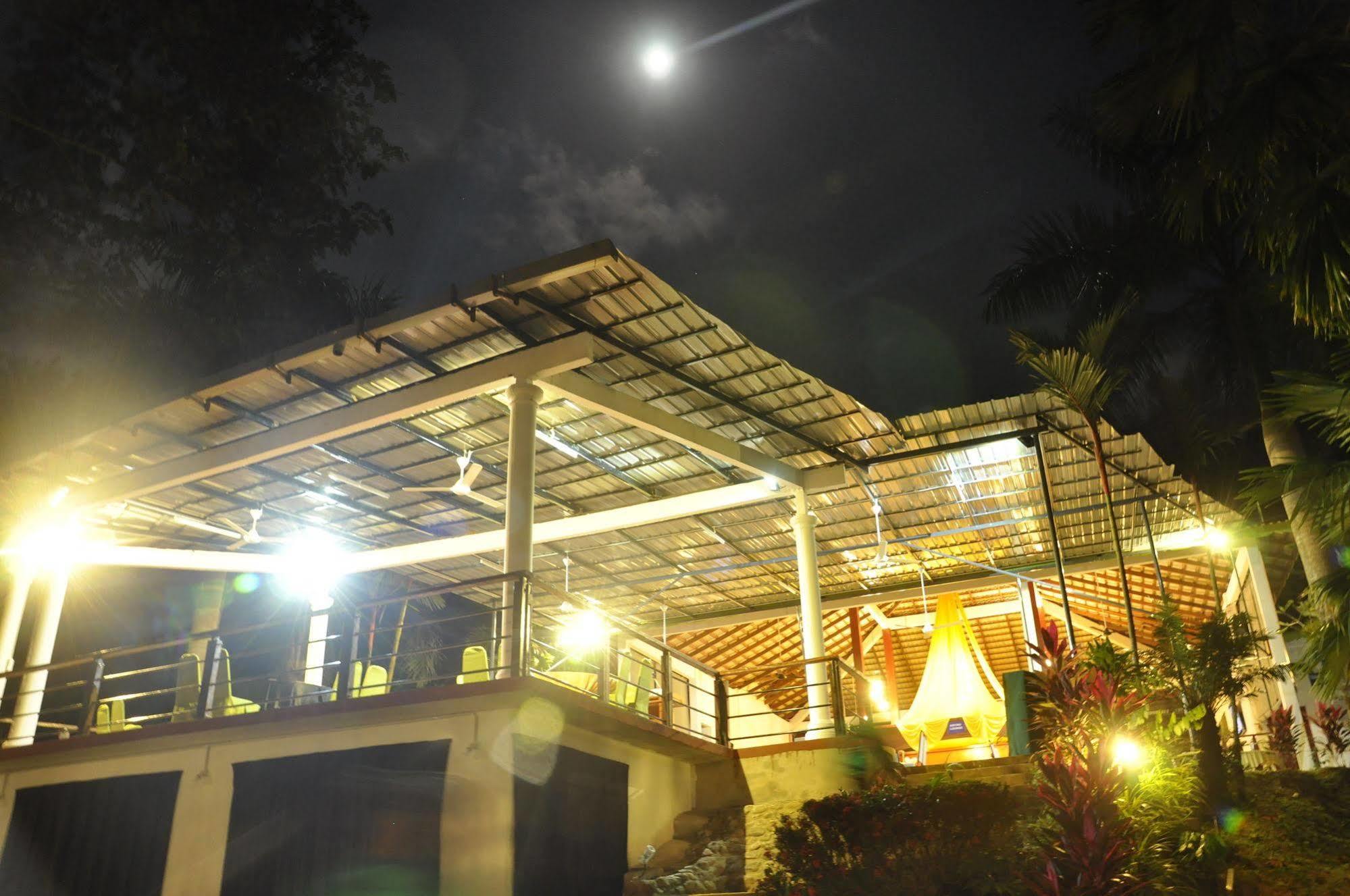 Han Rainforest Resort Kuala Tahan Eksteriør billede